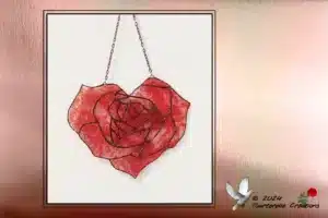 Vitrail Tiffany Rose Coeur